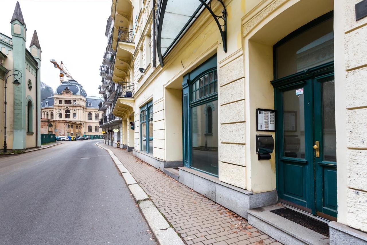 Apartma Linda 1880 Karlsbad Buitenkant foto