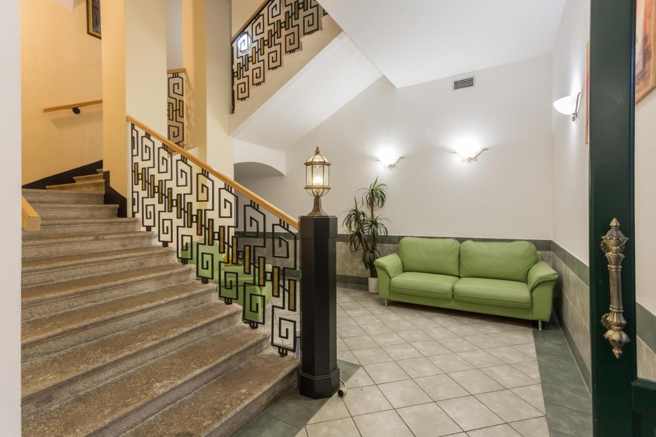 Apartma Linda 1880 Karlsbad Buitenkant foto